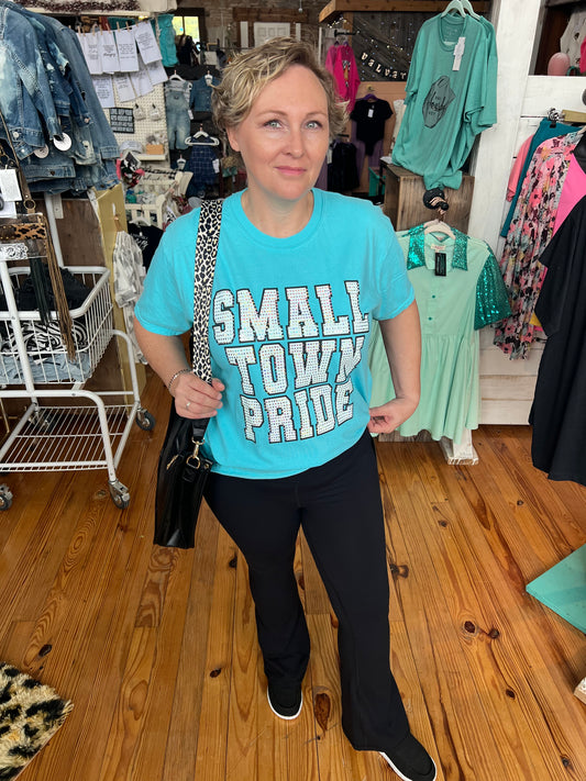 SMALL TOWN PRIDE spangle Comfort Colors Tee