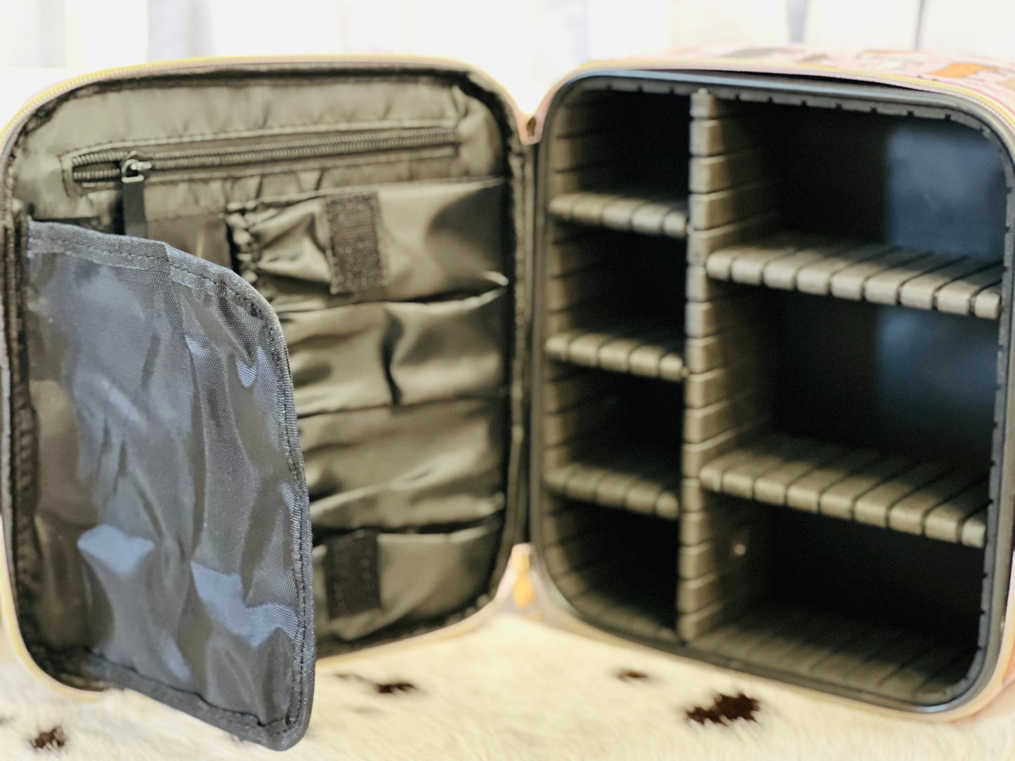Zip Up Make Up Case